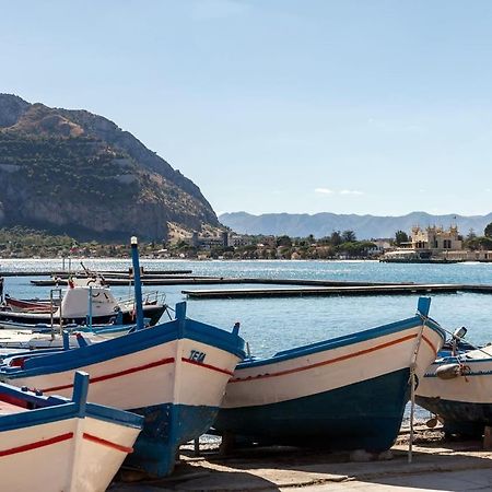 Donna Amalia Villa In Mondello Palermo Esterno foto