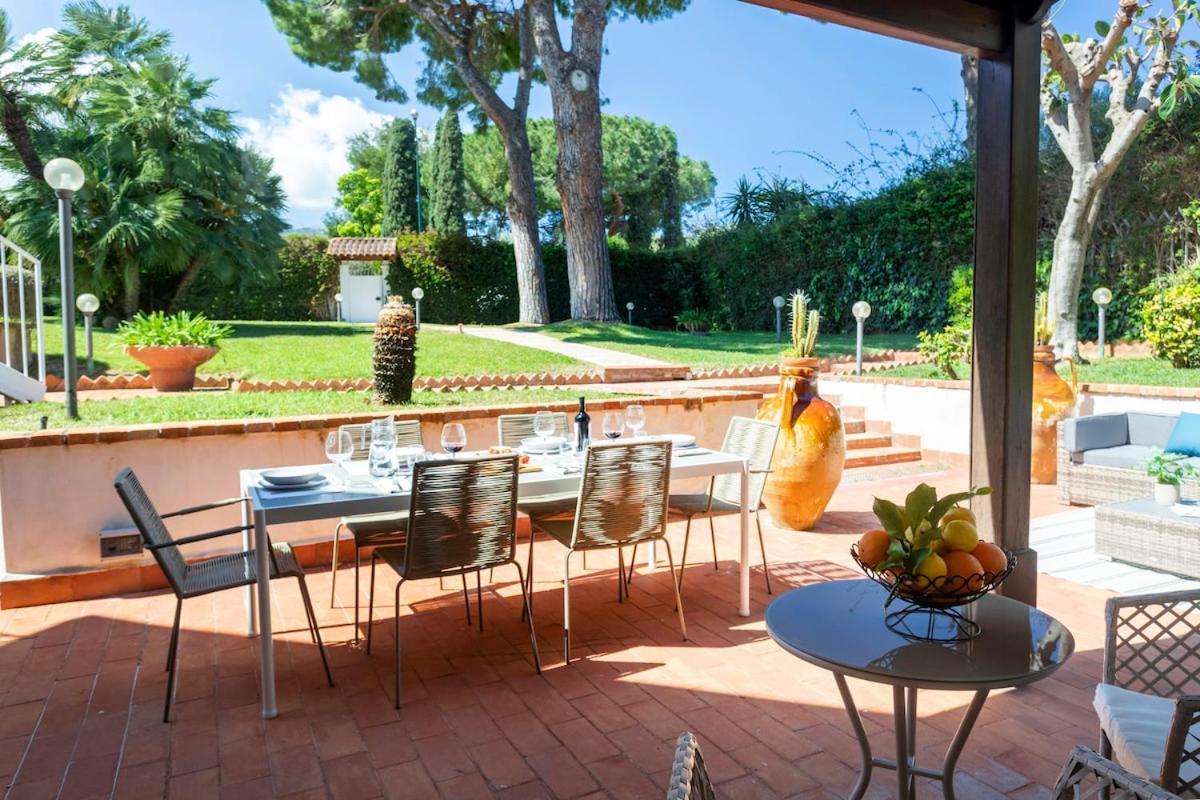 Donna Amalia Villa In Mondello Palermo Esterno foto